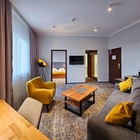 Hotel Mikulski グリヴィツェ エクステリア 写真