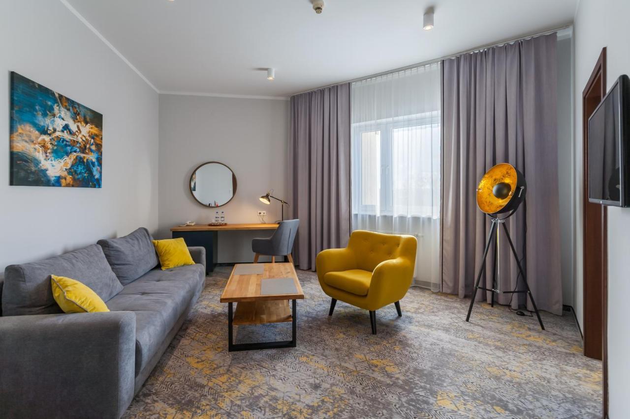 Hotel Mikulski グリヴィツェ エクステリア 写真
