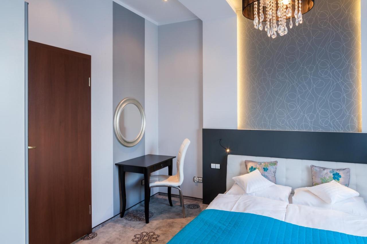 Hotel Mikulski グリヴィツェ エクステリア 写真