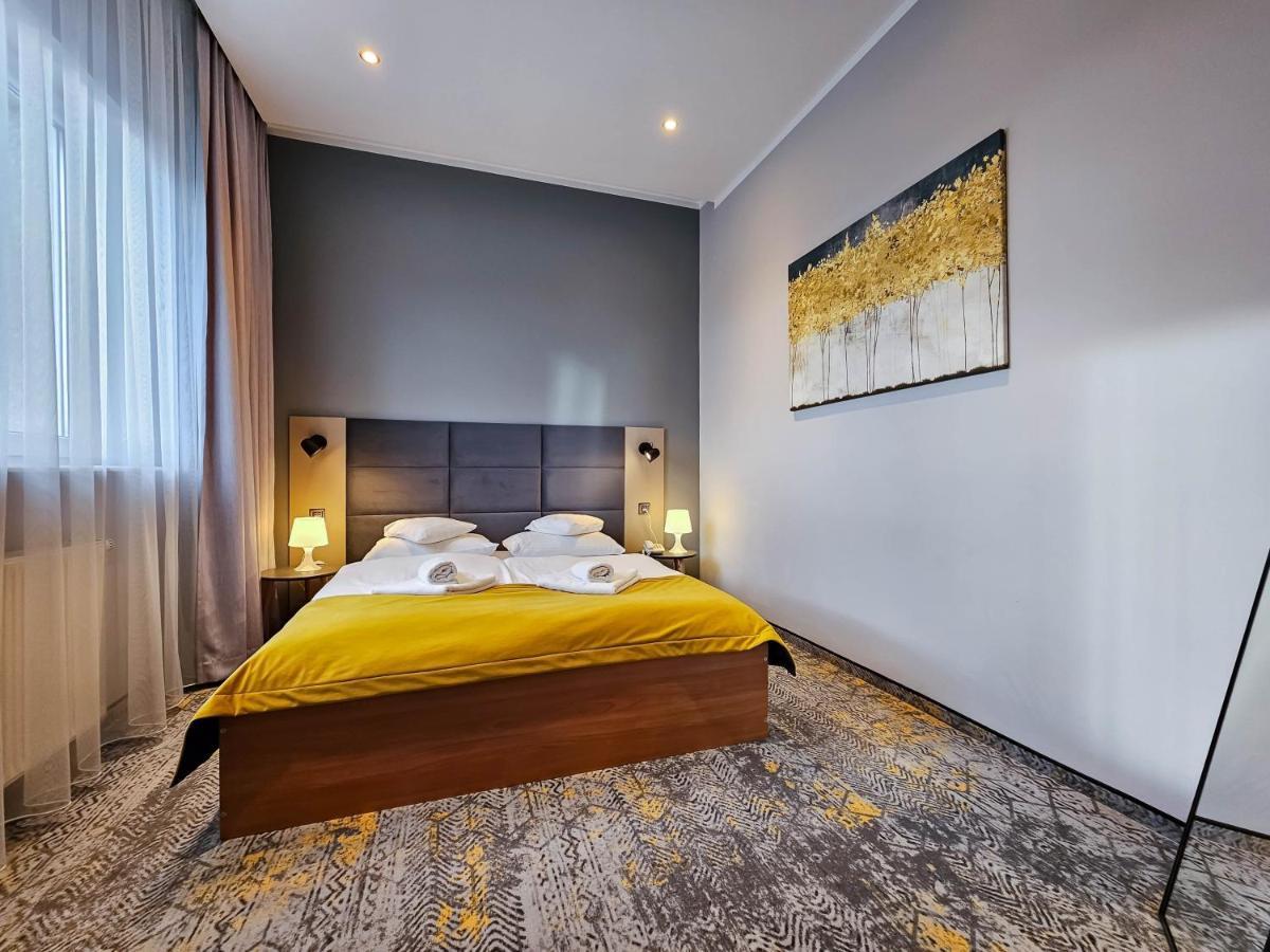 Hotel Mikulski グリヴィツェ エクステリア 写真